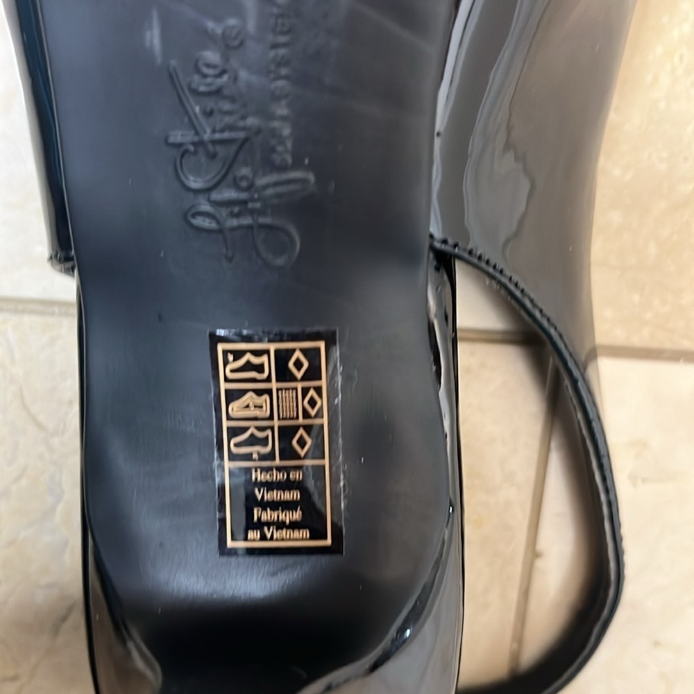 ⭐️ Life stride black sling-back heels- size 6.5 - Picture 8 of 10